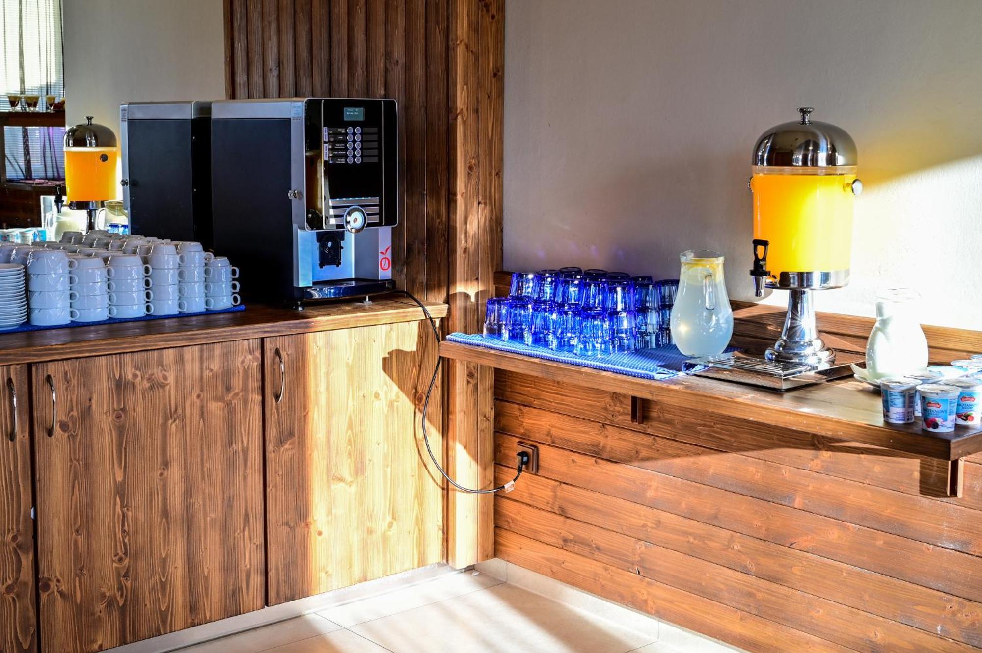 Penzion Fontana Bešeňová Exteriör bild